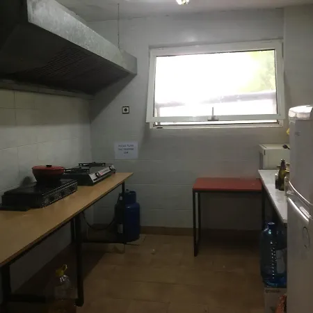 X Varna Hostel *